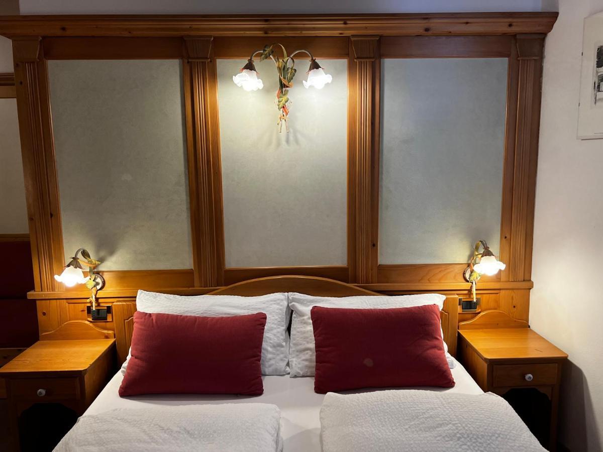 Kaiserkrone Charming Retreat Dimaro Esterno foto